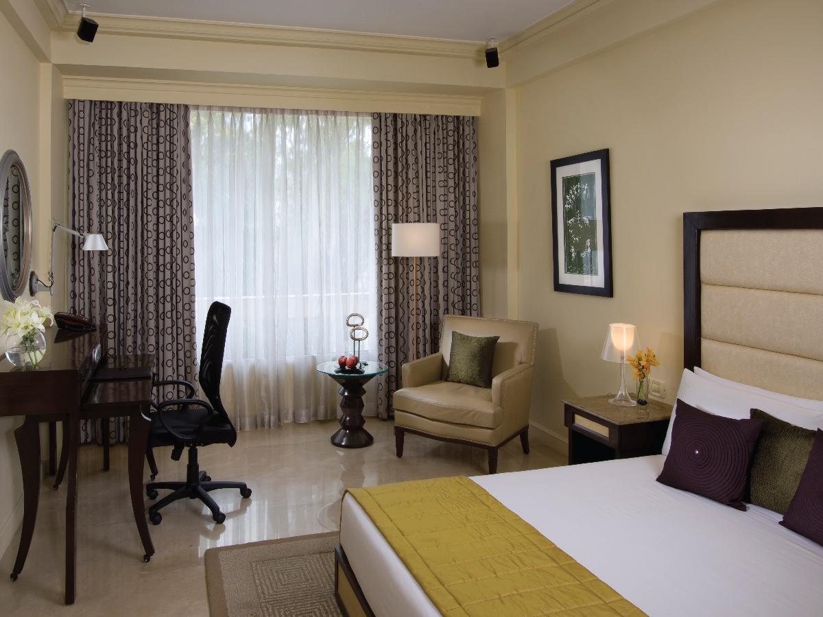 Blue Diamond Pune Ihcl Seleqtions Экстерьер фото