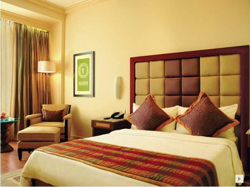 Blue Diamond Pune Ihcl Seleqtions Экстерьер фото