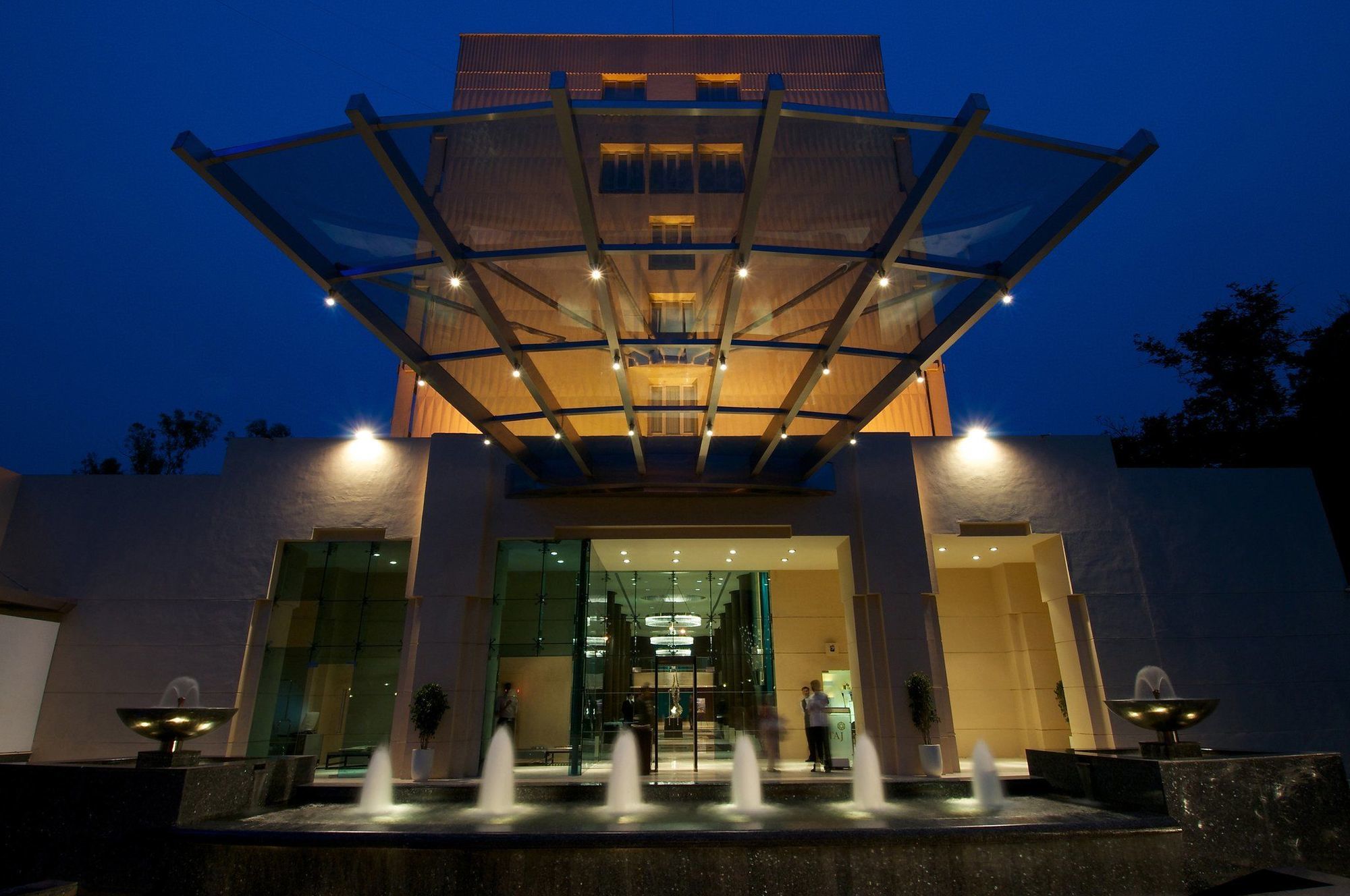 Blue Diamond Pune Ihcl Seleqtions Экстерьер фото